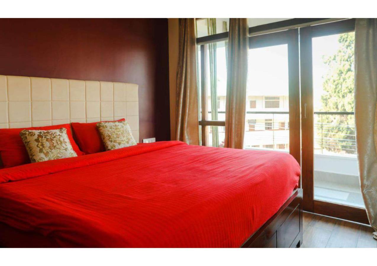 East Blue Homestay Shillong Bagian luar foto